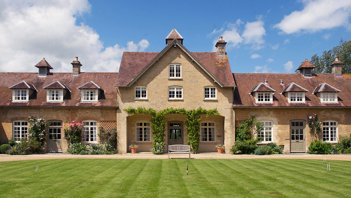Luxury Holiday Cottages in the Heart of the Cotswolds