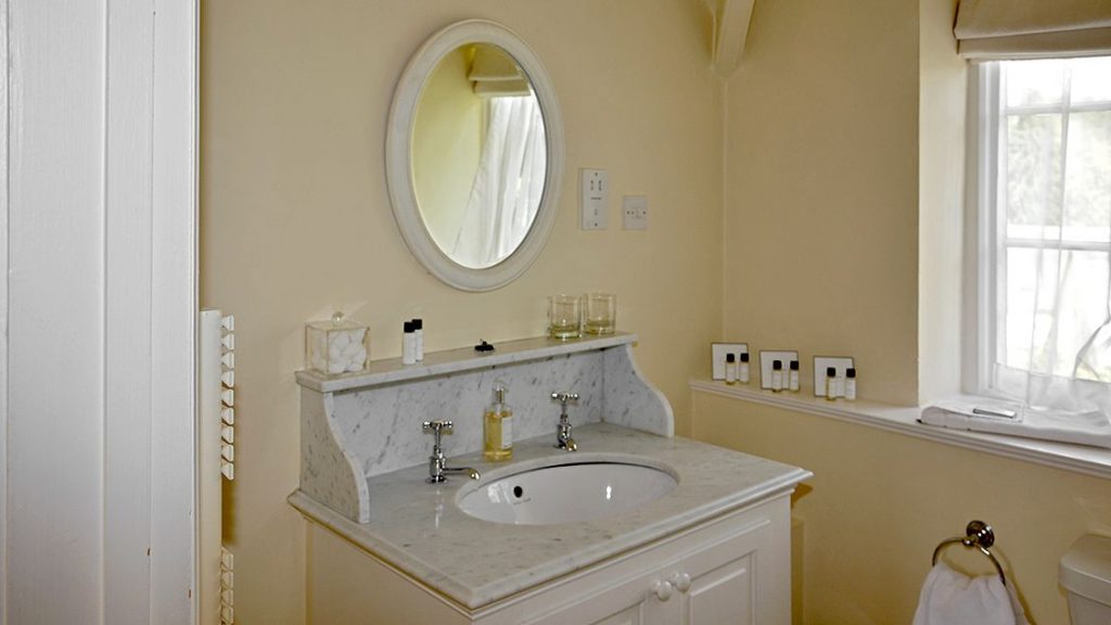 Goodwood Luxury Cottage Bruern Holiday Cottages